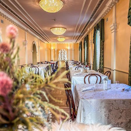 Hotel Moderno Restaurant Serina  Εξωτερικό φωτογραφία