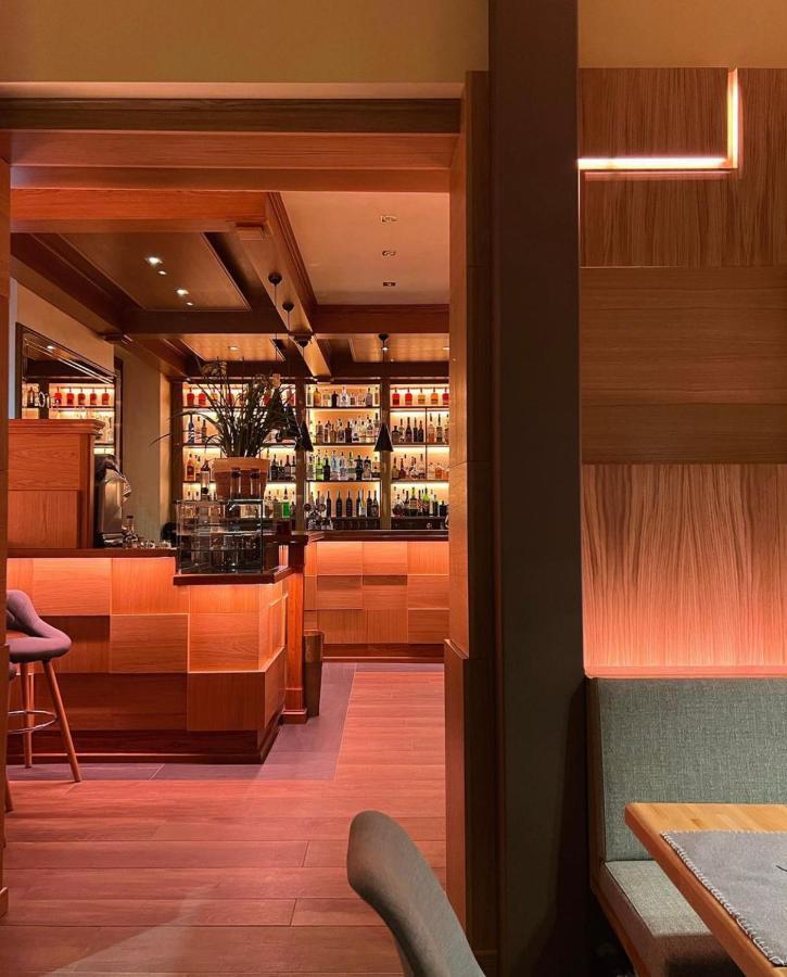 Hotel Moderno Restaurant Serina  Εξωτερικό φωτογραφία