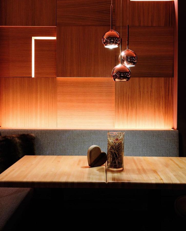 Hotel Moderno Restaurant Serina  Εξωτερικό φωτογραφία